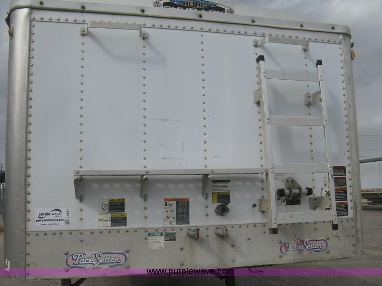 image for item J2833 2002 Wilson DWH-400 Pace Setter double hopper bottom grain trailer