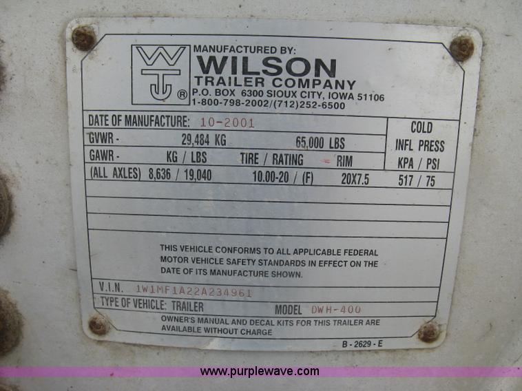 image for item J2833 2002 Wilson DWH-400 Pace Setter double hopper bottom grain trailer