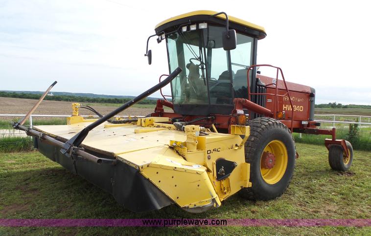 image for item J4935 2003 New Holland HW340 self-propelled windrower