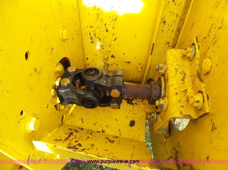 image for item J4935 2003 New Holland HW340 self-propelled windrower