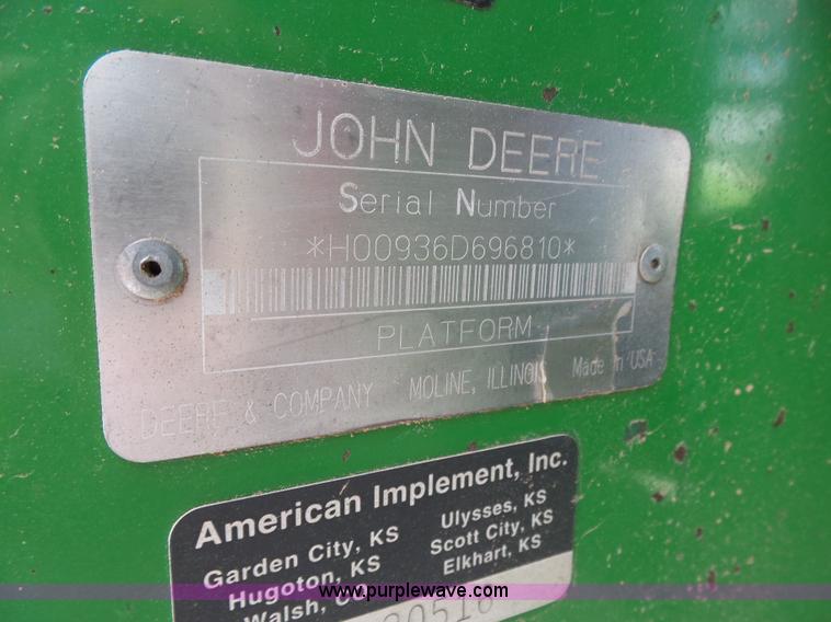 image for item J6106 John Deere 936D draper head