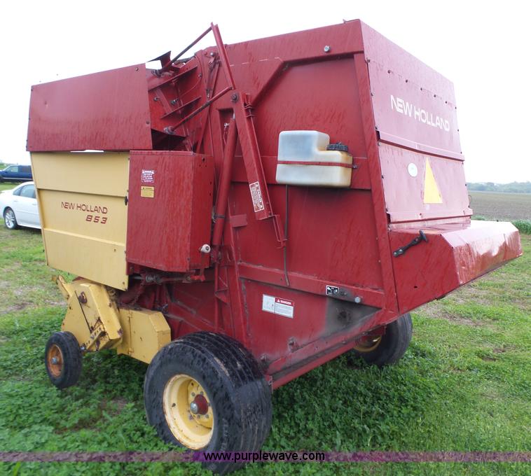 image for item K2225 1989 New Holland 853 round baler