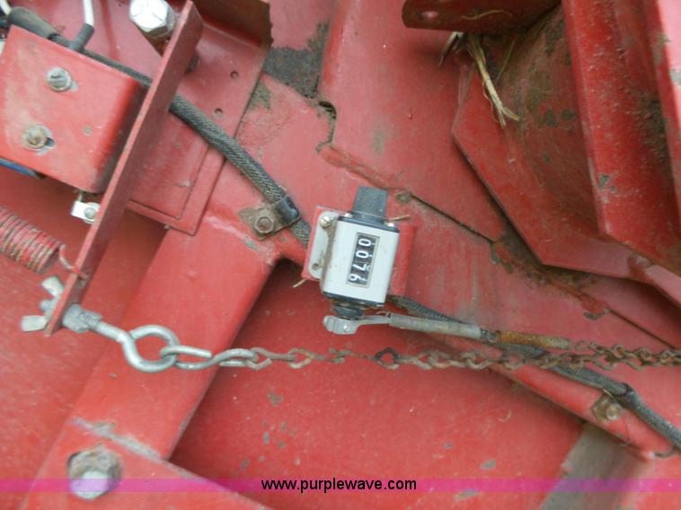 image for item K2225 1989 New Holland 853 round baler