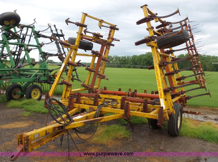 image for item K4554 Kent 5323-83 field cultivator