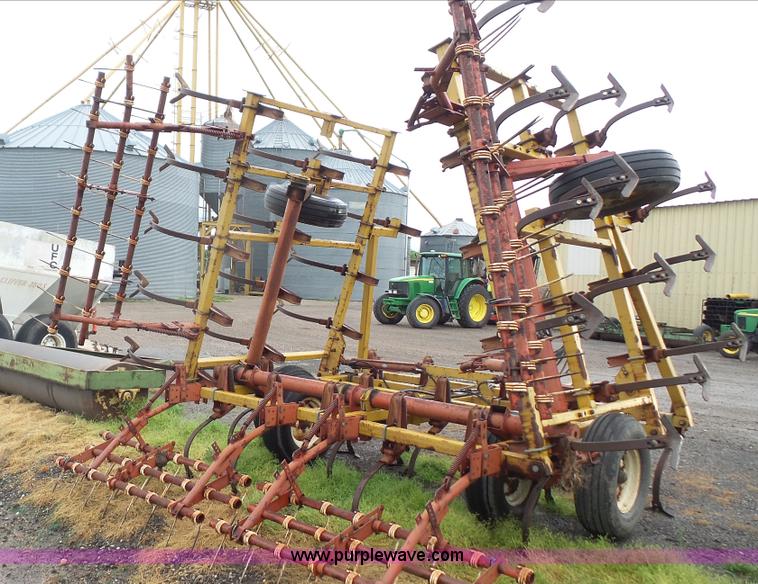 image for item K4554 Kent 5323-83 field cultivator