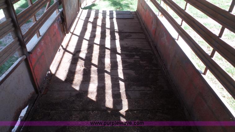 image for item K5113 1973 Hale livestock trailer