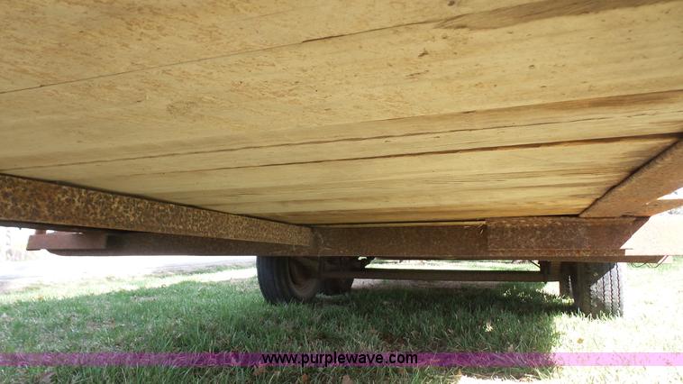 image for item K5113 1973 Hale livestock trailer