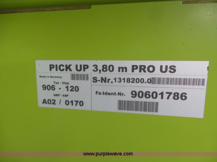 image for item K7897 2013 Claas 380 pickup head