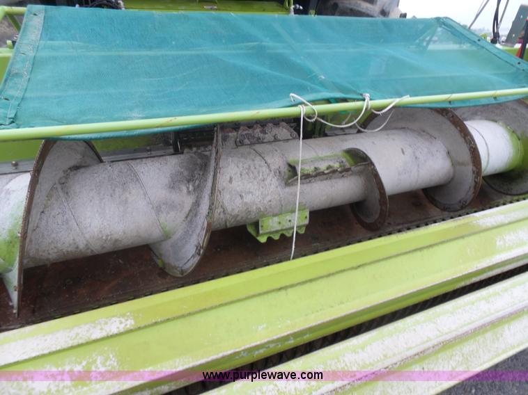 image for item K7897 2013 Claas 380 pickup head