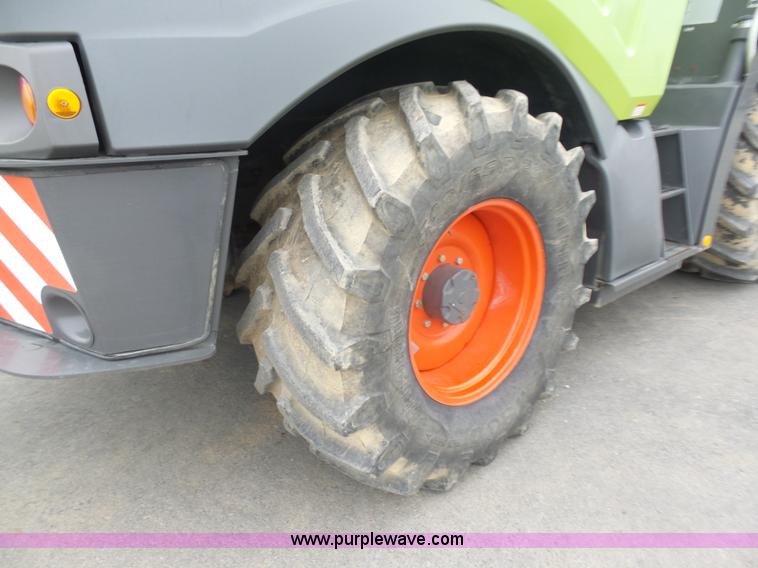 image for item K7898 2011 Claas Jaguar 930 forage harvester