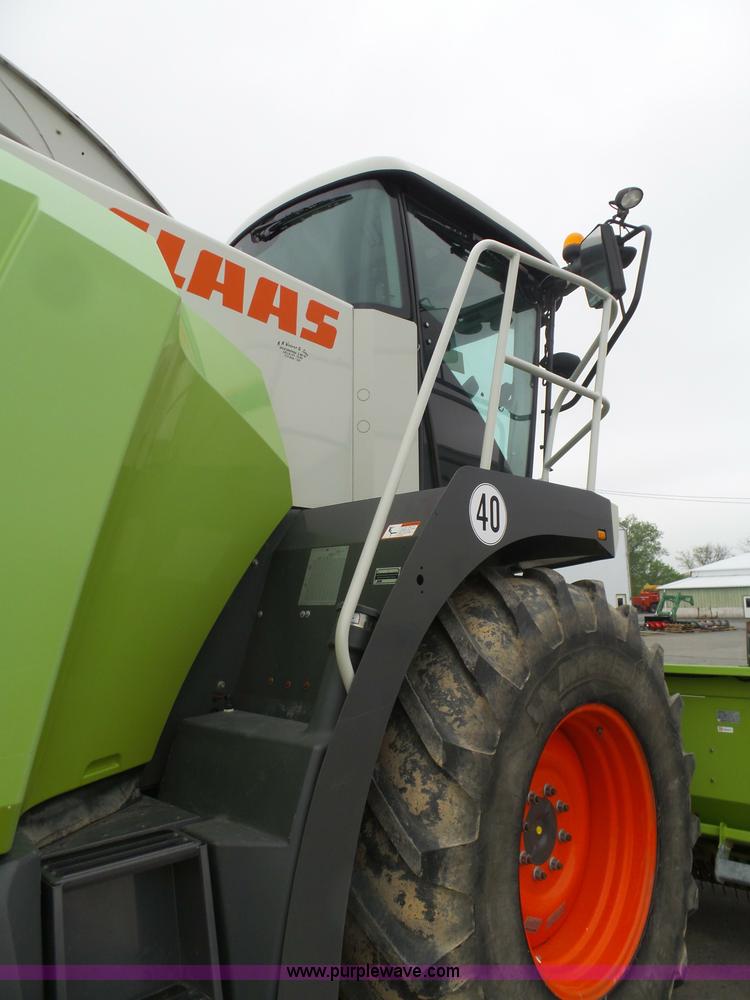 image for item K7898 2011 Claas Jaguar 930 forage harvester