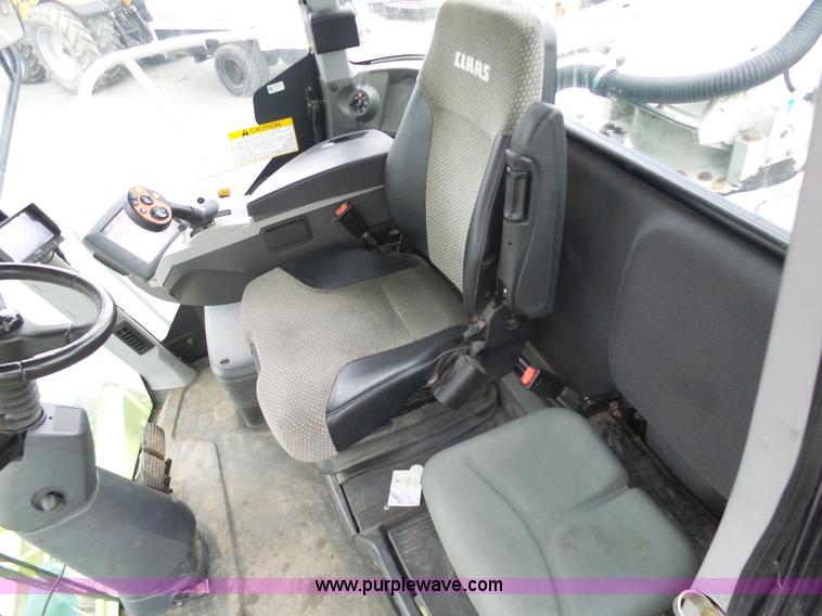 image for item K7898 2011 Claas Jaguar 930 forage harvester