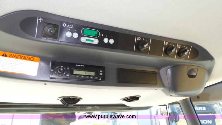 image for item K8257 2010 Claas Lexion 580R Series 578 combine