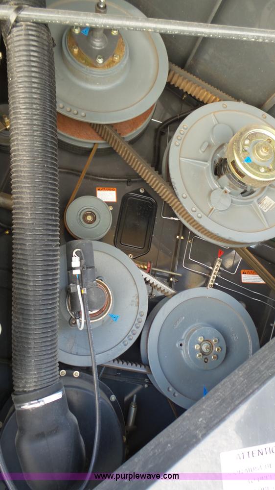 image for item K8257 2010 Claas Lexion 580R Series 578 combine