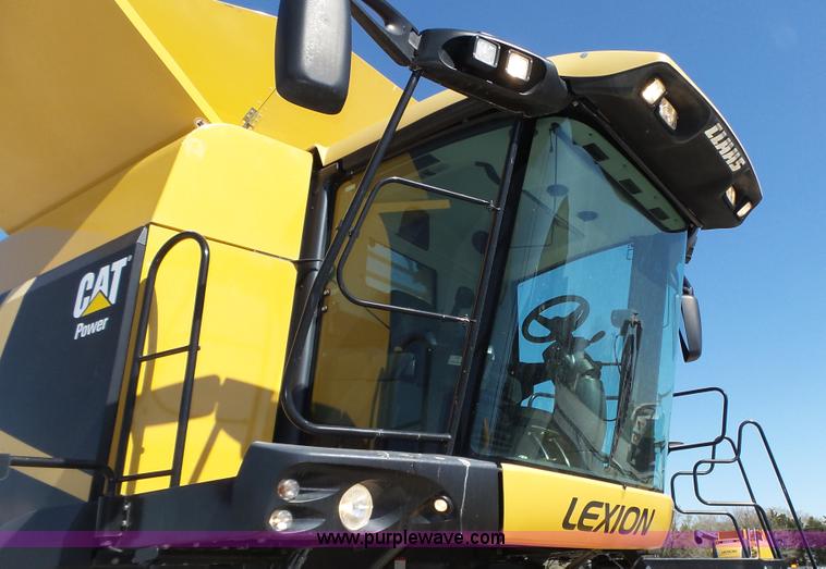 image for item K8257 2010 Claas Lexion 580R Series 578 combine