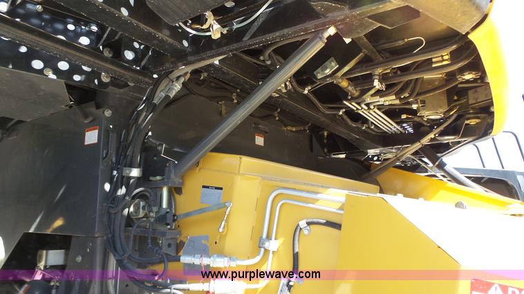 image for item K8257 2010 Claas Lexion 580R Series 578 combine