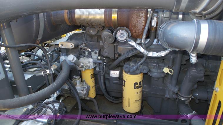 image for item K8257 2010 Claas Lexion 580R Series 578 combine