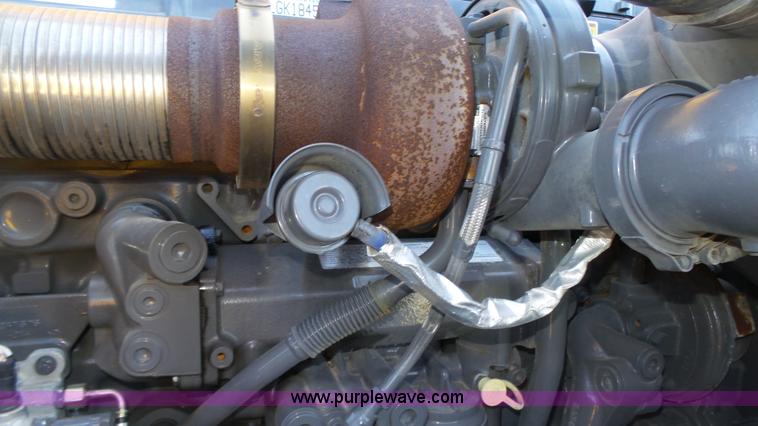 image for item K8257 2010 Claas Lexion 580R Series 578 combine