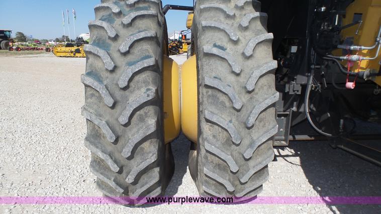 image for item K8257 2010 Claas Lexion 580R Series 578 combine