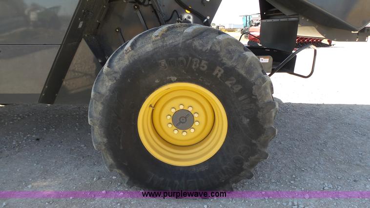 image for item K8257 2010 Claas Lexion 580R Series 578 combine