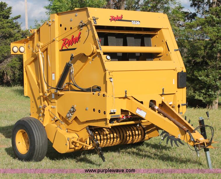 image for item K8872 2012 Vermeer Rebel 5520 round baler
