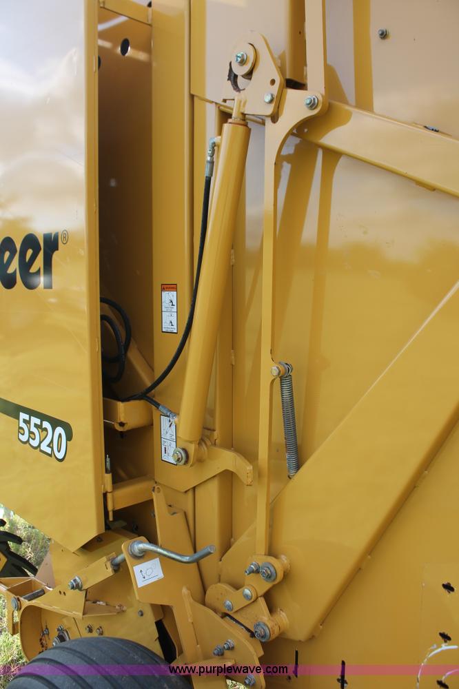 image for item K8872 2012 Vermeer Rebel 5520 round baler
