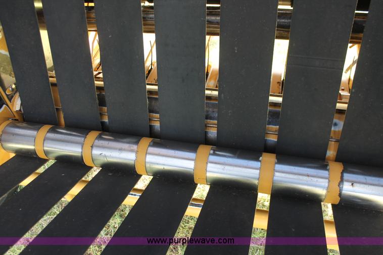 image for item K8872 2012 Vermeer Rebel 5520 round baler