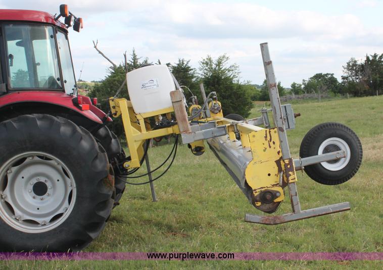 image for item K8873 Grassworks WWF30 Weed Wiper rotating applicator