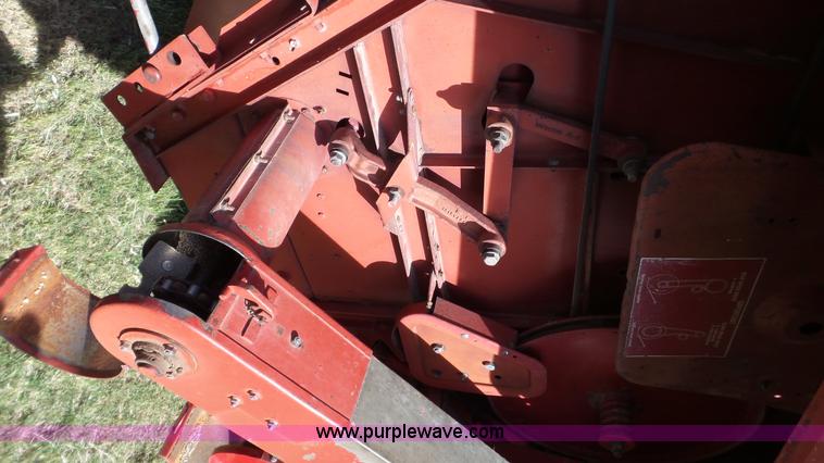 image for item L6554 1989 Case IH 1680 combine