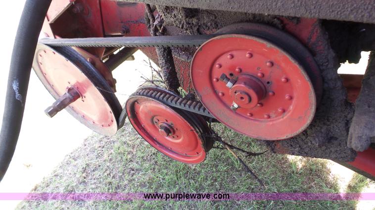 image for item L6554 1989 Case IH 1680 combine