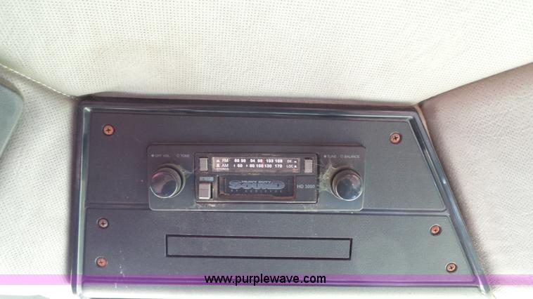 image for item L6554 1989 Case IH 1680 combine