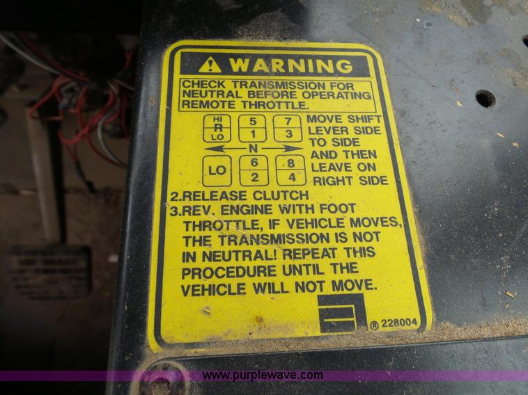 image for item L7068 1993 Ag-Chem TerraGator self-propelled applicator