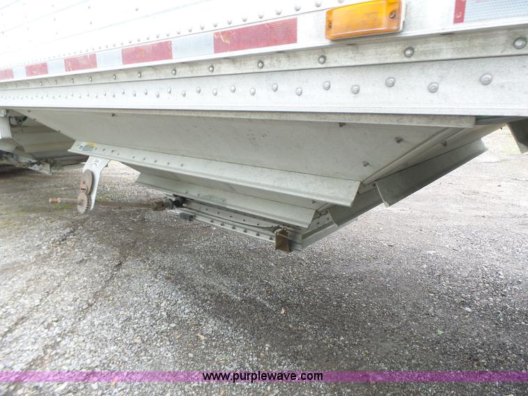 image for item L7231 2006 Wilson DWH500C double hopper grain trailer