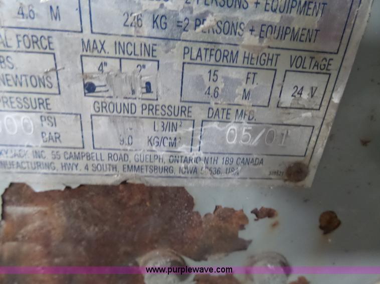 image for item AL9175 2001 Skyjack 3015 scissor lift