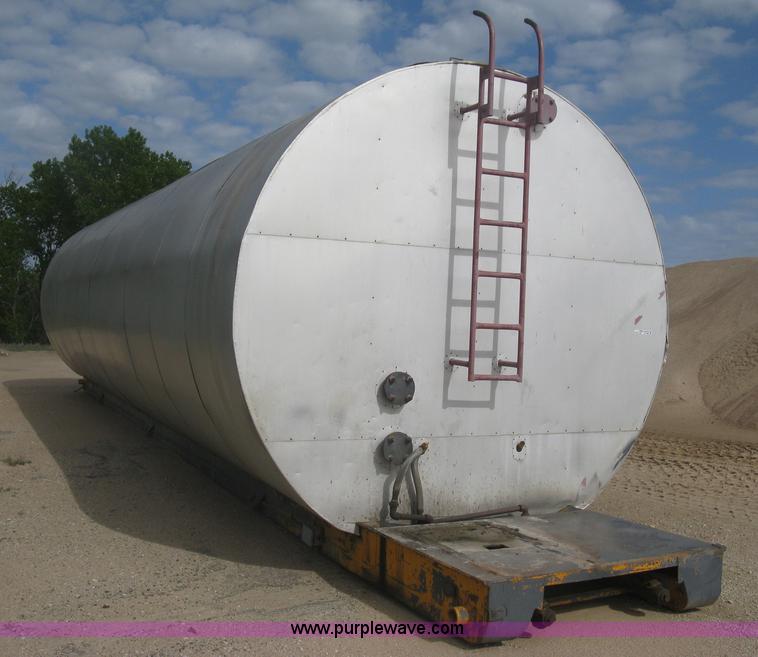image for item BF9868 Sundance asphalt oil tank