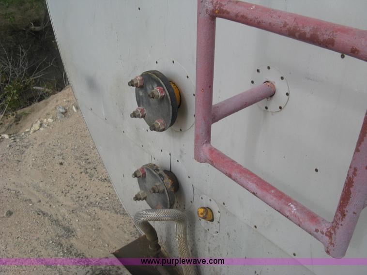 image for item BF9868 Sundance asphalt oil tank