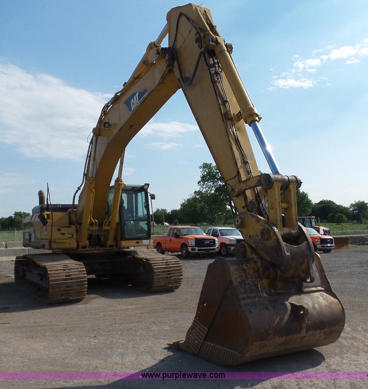 image for item J2792 2000 Caterpillar 345B L Series II excavator