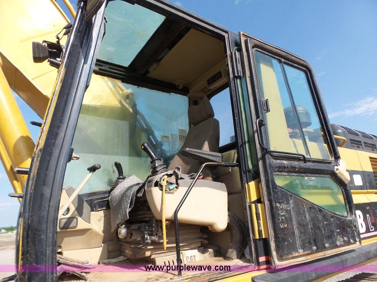 image for item J2792 2000 Caterpillar 345B L Series II excavator