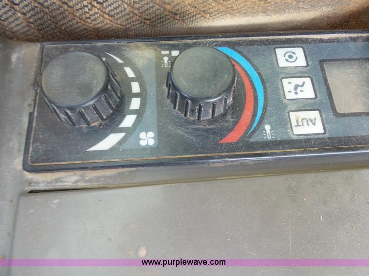 image for item J2792 2000 Caterpillar 345B L Series II excavator