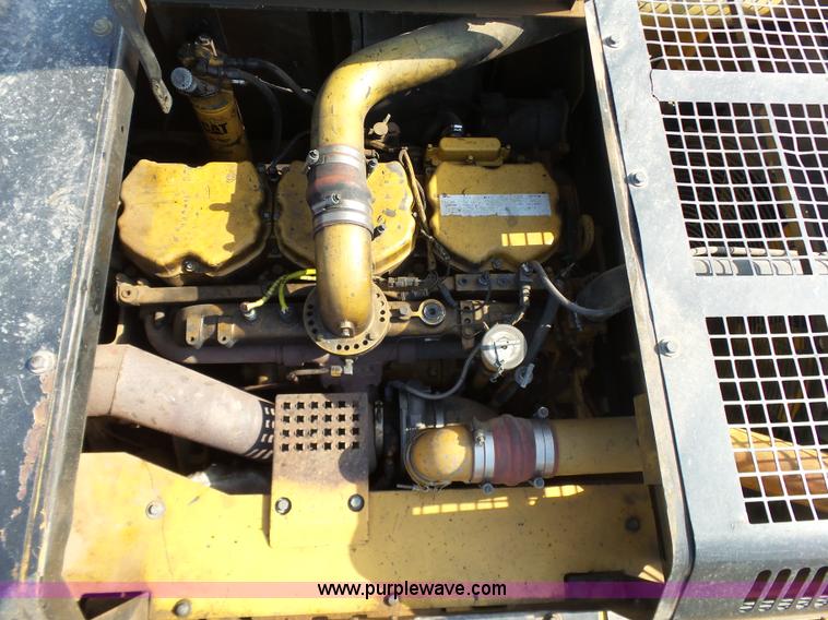 image for item J2792 2000 Caterpillar 345B L Series II excavator