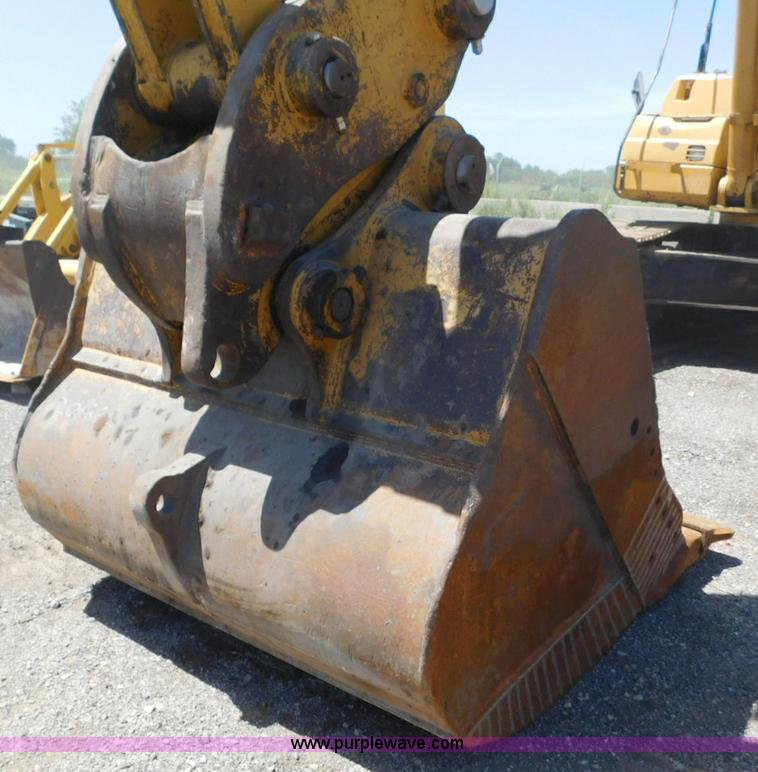 image for item J2792 2000 Caterpillar 345B L Series II excavator