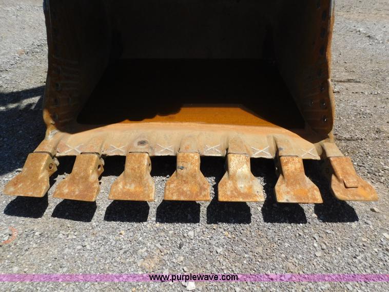 image for item J2792 2000 Caterpillar 345B L Series II excavator