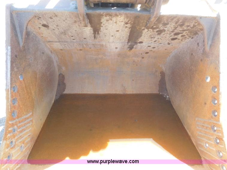 image for item J2792 2000 Caterpillar 345B L Series II excavator