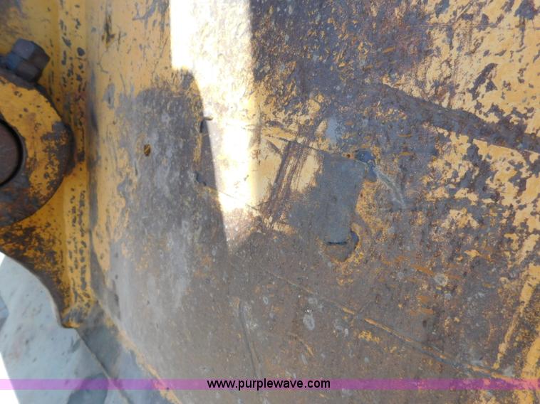 image for item J2792 2000 Caterpillar 345B L Series II excavator