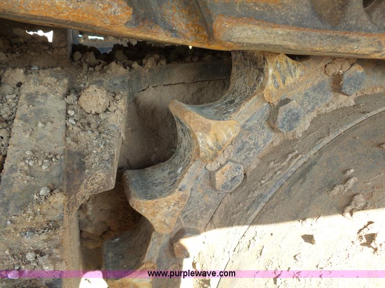 image for item J2792 2000 Caterpillar 345B L Series II excavator
