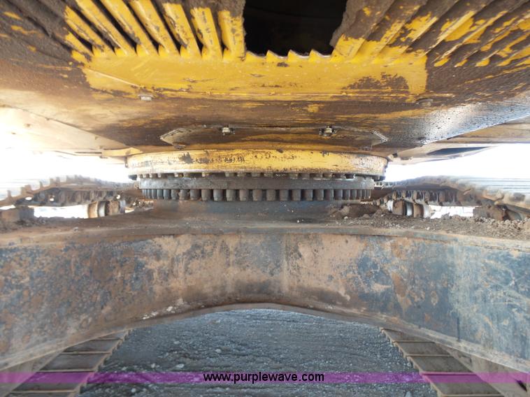image for item J2792 2000 Caterpillar 345B L Series II excavator