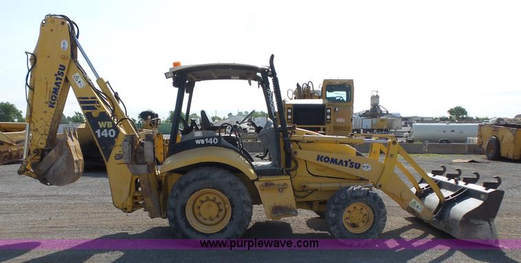 image for item J2793 2004 Komatsu WB140-2N backhoe