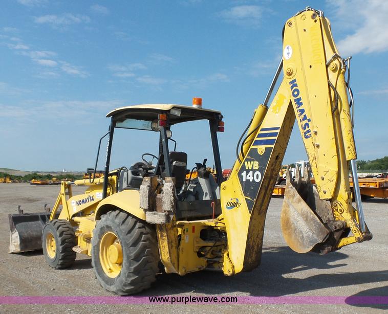 image for item J2793 2004 Komatsu WB140-2N backhoe