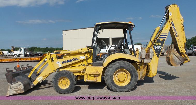 image for item J2793 2004 Komatsu WB140-2N backhoe