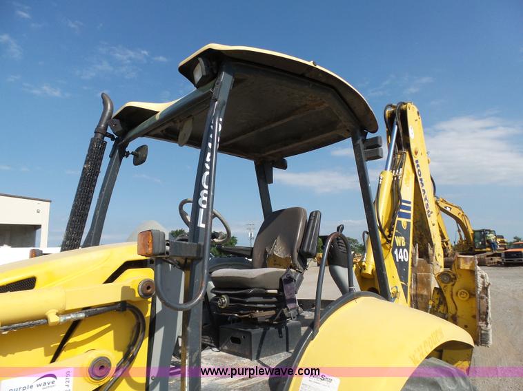 image for item J2793 2004 Komatsu WB140-2N backhoe